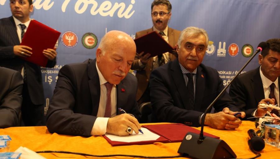  Başkan Sekmen işçi maaşlarına yüzde 75 zam yaptı