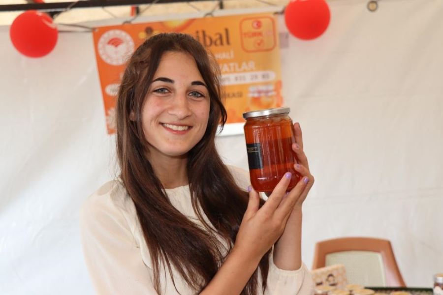 15. Şenkaya Kültür ve Bal Festivali