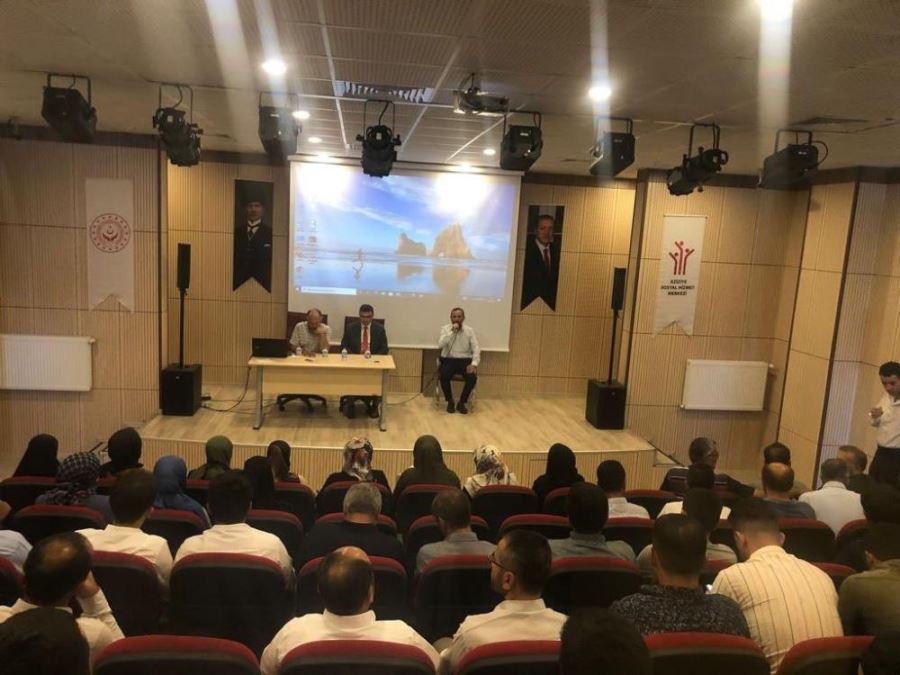 Kadına yönelik şiddetle mücadele çerevesinde 5 milyon erkeğe eğitim verilecek