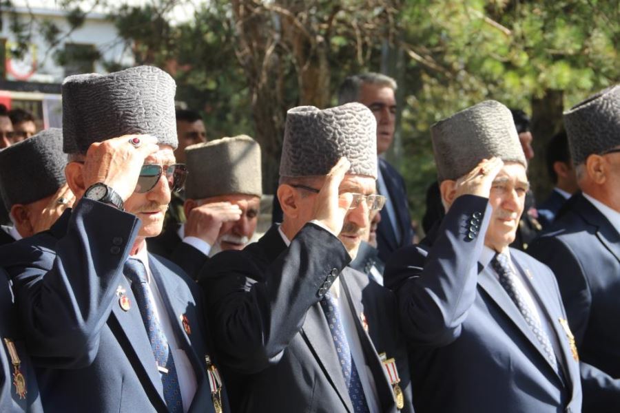 Erzurum’da 19 Eylül Gaziler Günü kutlandı
