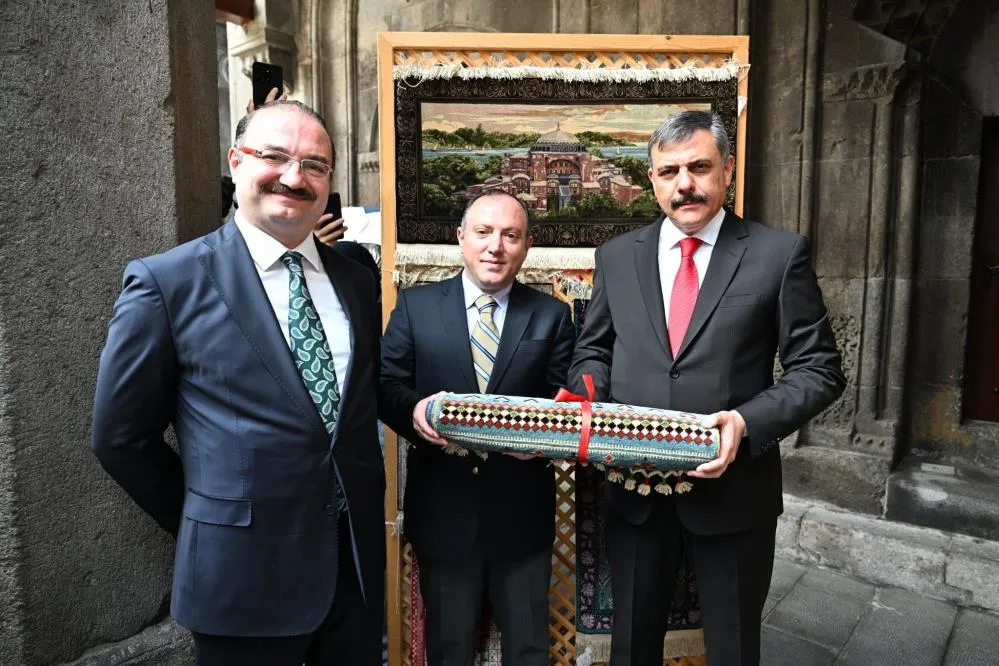 Tarihi Çifte Minareli Medrese’de ‘Hayat boyu öğrenme haftası’ etkinliği