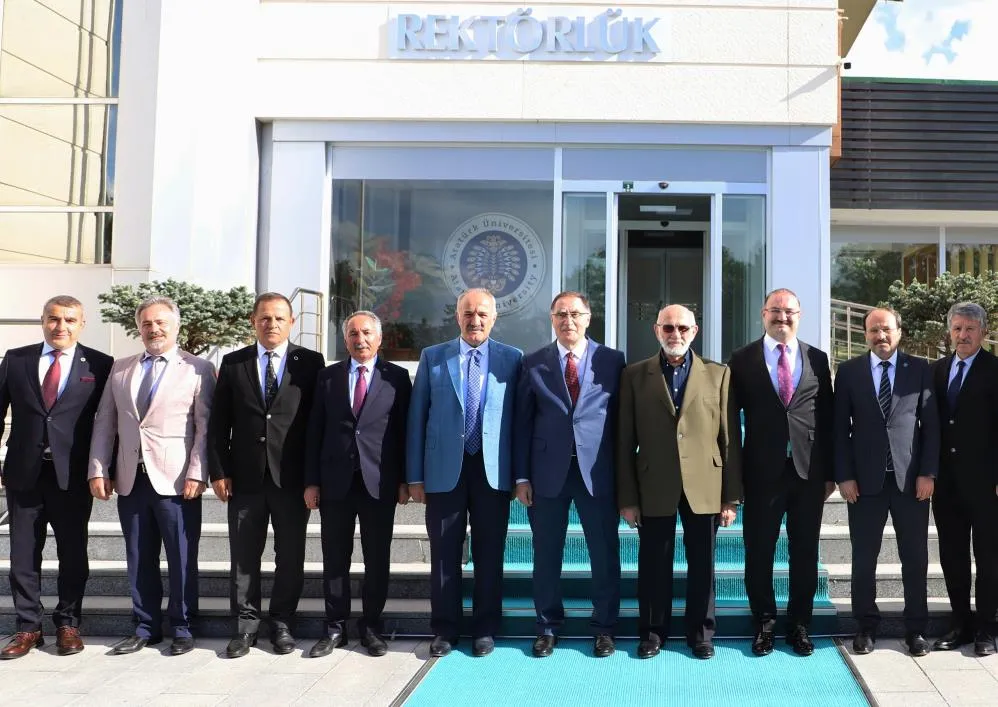 Atatürk Üniversitesinde 