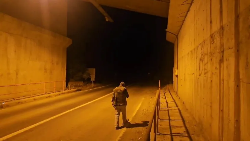 İspir Güllübağ Tüneli karanlığıyla kazalara davetiye çıkarıyor