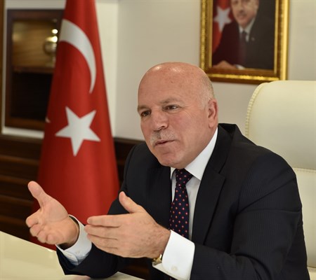 Baskan Sekmen’den Dünya Otizm Günü mesaji