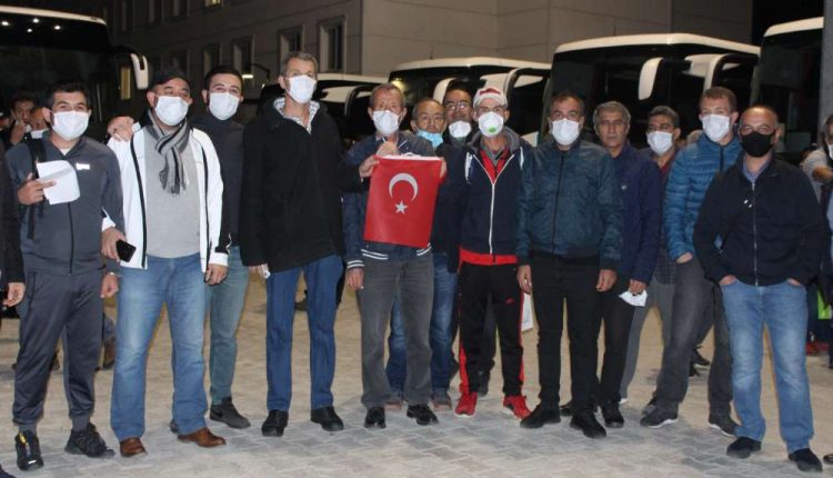 Erzurum’da karantina süreci biten vatandaslar memleketlerine ugurlandi