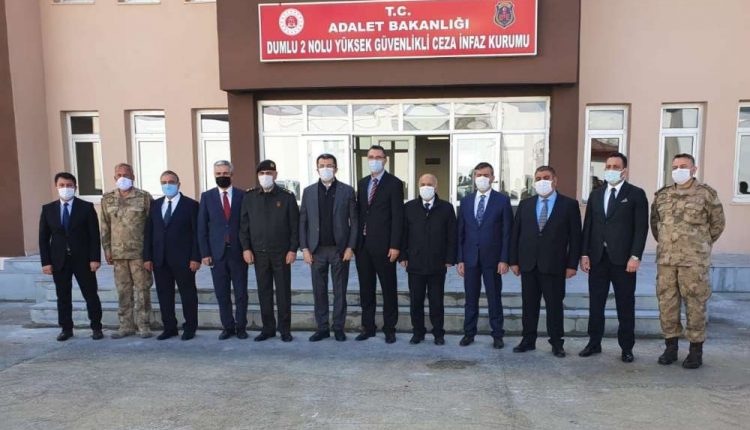 Vali Memis dumlu ceza infaz kurumunda incelemelerde bulundu
